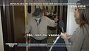 Anziano sepolto in casa dai rifiuti - I vestiti puliti