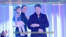 Annalisa Minetti: "La mia bimba inizia a capire la magia del Natale"