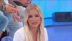 Katia: "Un uomo non spedisce la valigia a casa!"