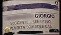 Striscia il cartellone natalizio