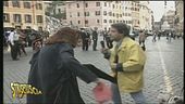Marina Ripa di Meana aggredisce il vice Gabibbo Stefano Salvi