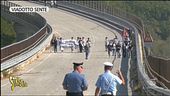 Ponte di Sente, tutto chiuso per rimpalli burocratici