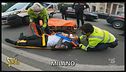 Brumotti aggredito a Milano, il video dell'attacco e gli insulti ricevuti dal nostro inviato