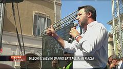 Chi in Camera, chi in piazza