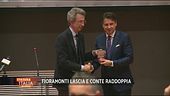 Conte moltiplica le poltrone