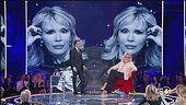 Amanda Lear 80 anni di arte e trasgressione