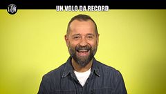 INTERVISTA: Fabio Volo: "Scrivo per la gente, non mi faccio seghe mentali da intellettuale"