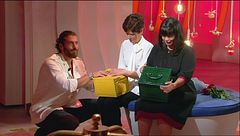 Can Yaman incontra la mamma e la sorella di Ilaria