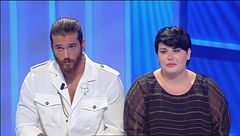 Can Yaman, il regalo per Rita e Veronica