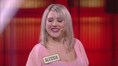Alessia affronta il quizzone finale