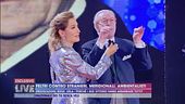 Vittorio Feltri in fuga dalle "galline"