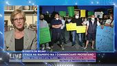 La protesta dei commercianti in piazza a Milano: "Siamo disperati, non lavoriamo da tre mesi"