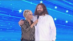 Martin è il primo eliminato da Amici Celebrities