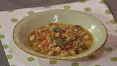 Zuppa di ceci e vongole
