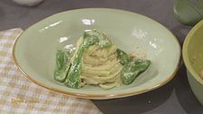Carbonara con caciocavallo e friggitelli