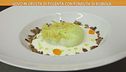 Uovo in crosta di polenta con fonduta di robiola