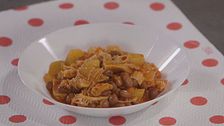Trippa in umido con patate e fagioli