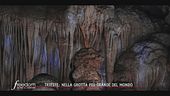 In volo nella grotta gigante