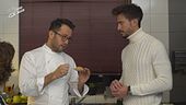 Lo chef Negrini bacchetta Viviana e Terry