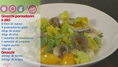 Gnocchi con pomodorini e alici