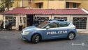 Un bar abusivo gestito da due bimbi