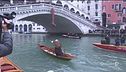 A Venezia la regata delle befane