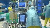 Medici aggrediti in sala operatoria