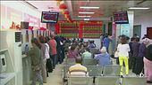 Il virus "infetta" l'economia
