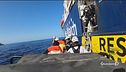 La Sea Watch punta sulla Sicilia