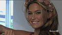 Bar Refaeli ai lavori sociali