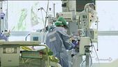 Il virus corre, verso nuove strette