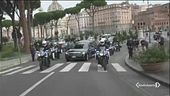 L'ultimo abbraccio a Proietti