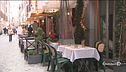 Negozi aperti, ristoranti chiusi