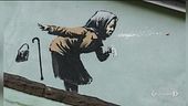Banksy è tornato all'opera