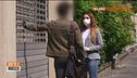 "Non si può, ma taglio i capelli per sopravvivere"