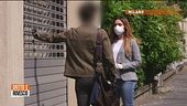 "Non si può, ma taglio i capelli per sopravvivere"