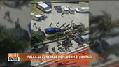 Folla al funerale rom, boom di contagi