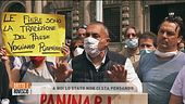 Gli ambulanti in piazza: "Vogliamo lavorare"