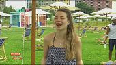 Milano, la spiaggia tra i grattacieli