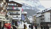 Fuga a Cortina prima della chiusura totale