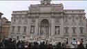 Fontana di Trevi, ok alle barriere