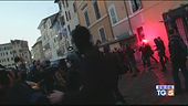 Continuano le proteste in piazza. Ospedali al limite, rischiamo il collasso.