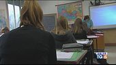Virologi: scuole chiuse Virus, aule piccole