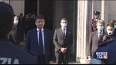 Eurobond si tratta. Giù petrolio e borse