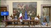 Dl agosto, al centro della politica