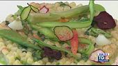 Gusto Verde: tubettini alle verdure con polvere di lampone