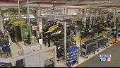 Economia riparte piano, tra un mese si vota
