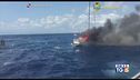 Barcone a fuoco, 3 morti Lampedusa: ora sciopero