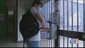 Distanza e mascherine, test per la scuola