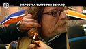 LILLO E GREG: Disposti a tutto per denaro